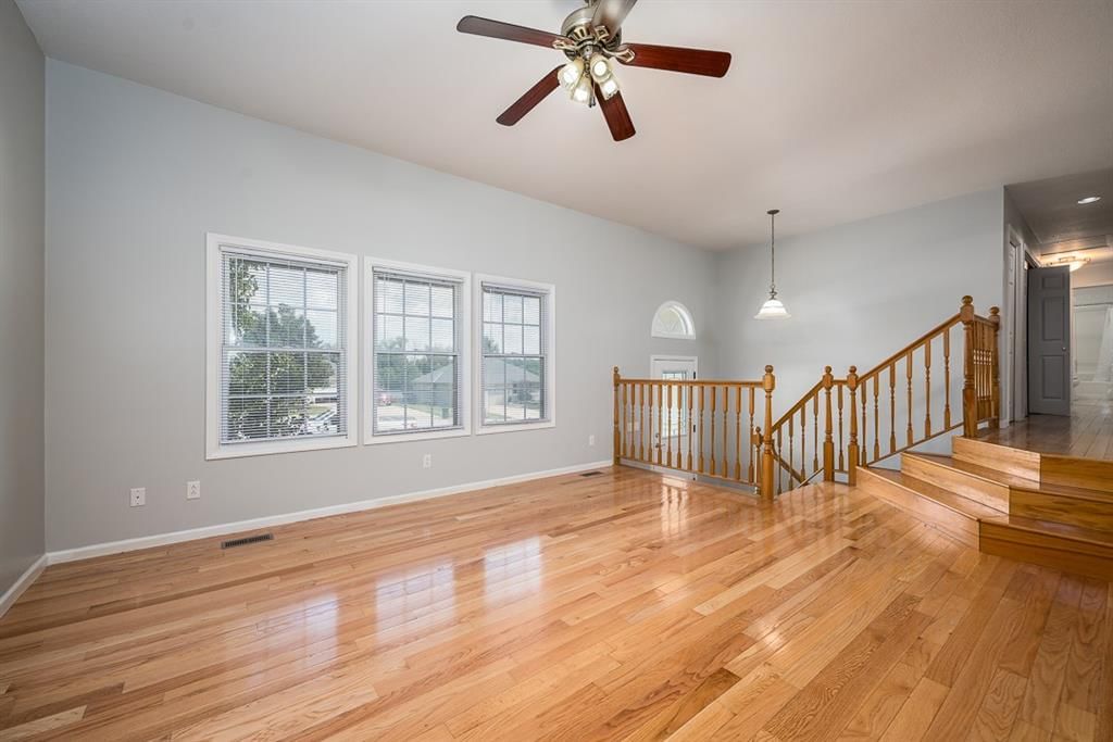 412 Hillbrook Court — photo 9