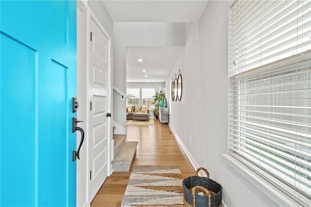 8713 SW Edgewater Drive — photo 5