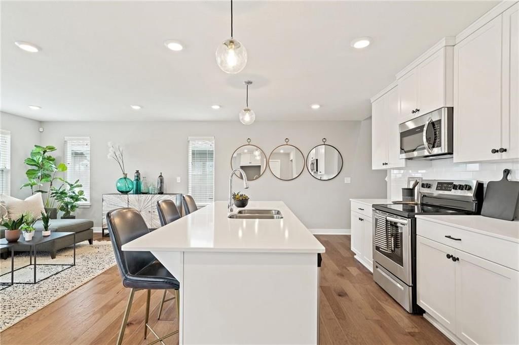 8713 SW Edgewater Drive — photo 10