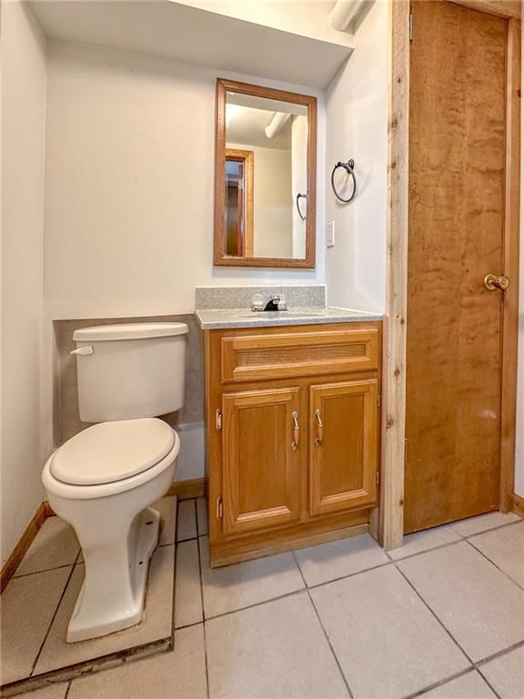 309 Waller Avenue — photo 10