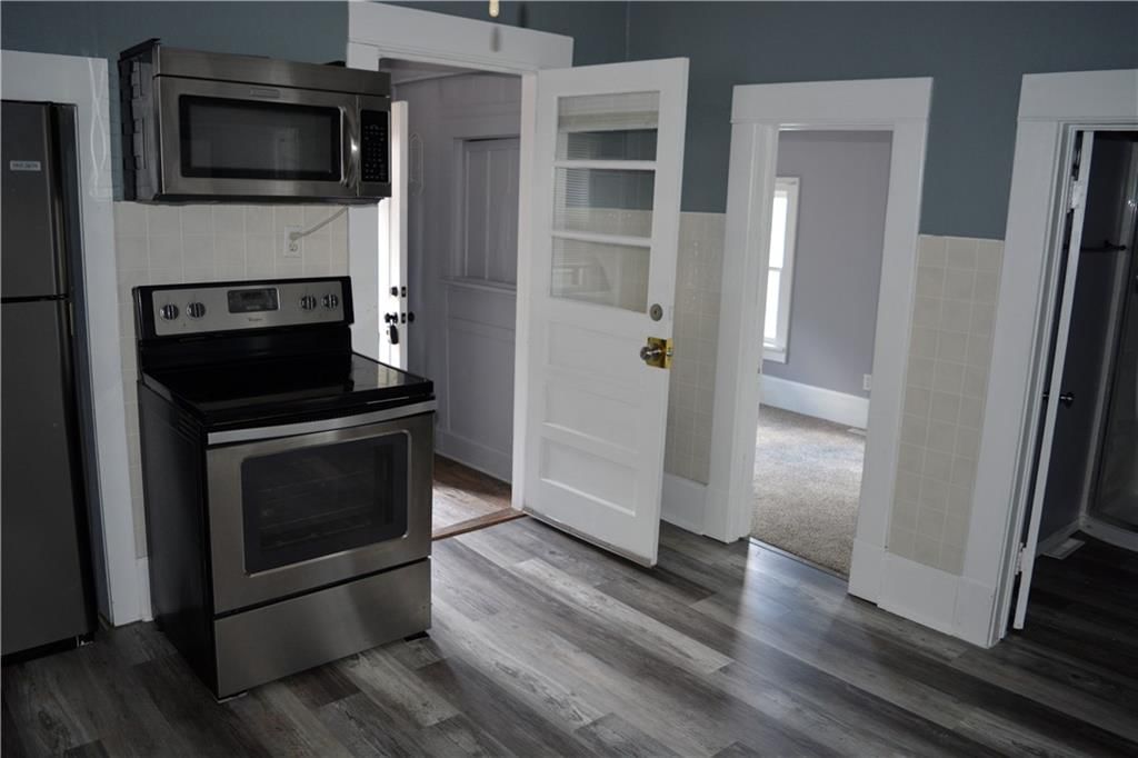 313 E Washington Street — photo 34