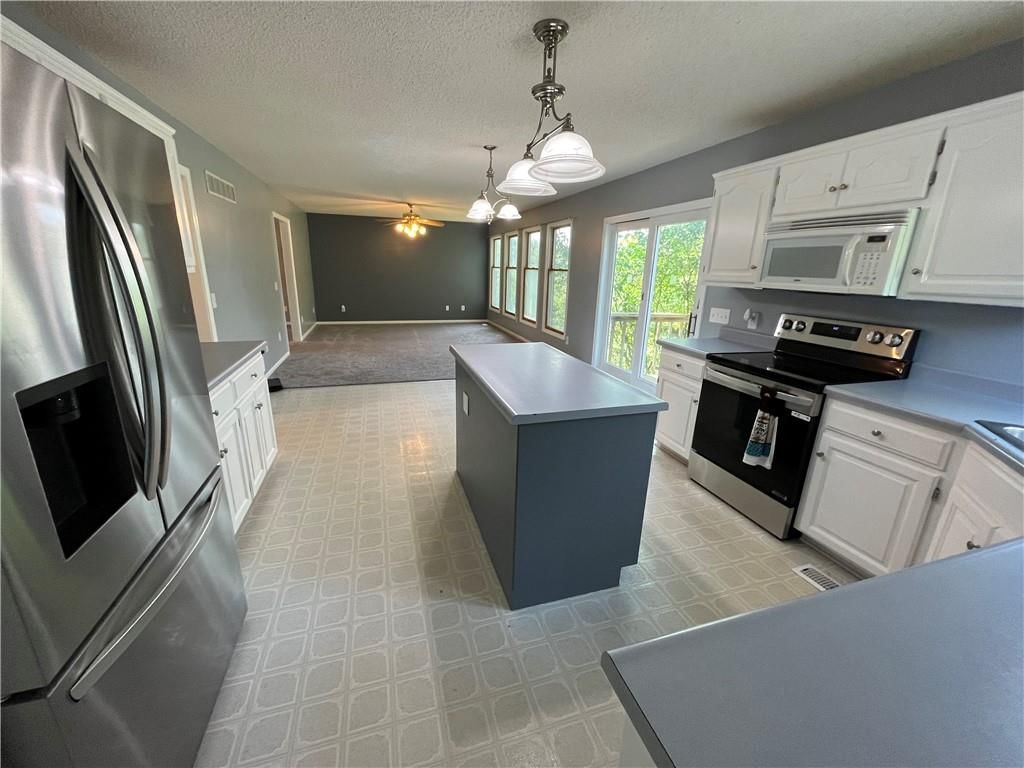 15716 Eden Drive — photo 32