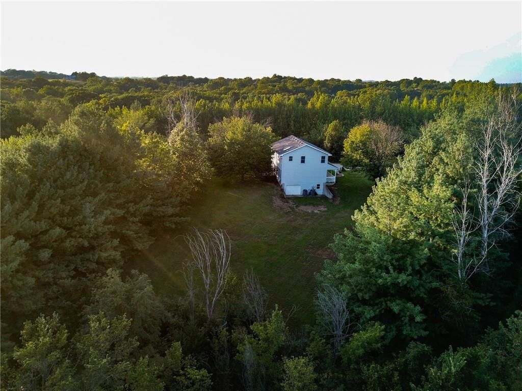 15716 Eden Drive — photo 9