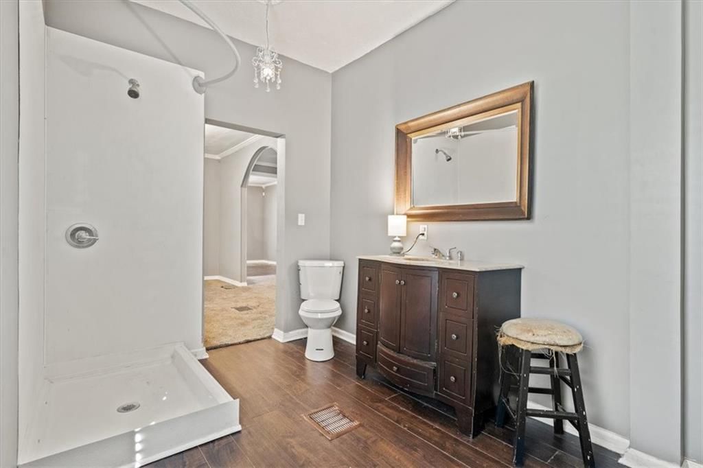 3233 Norton Avenue — photo 12