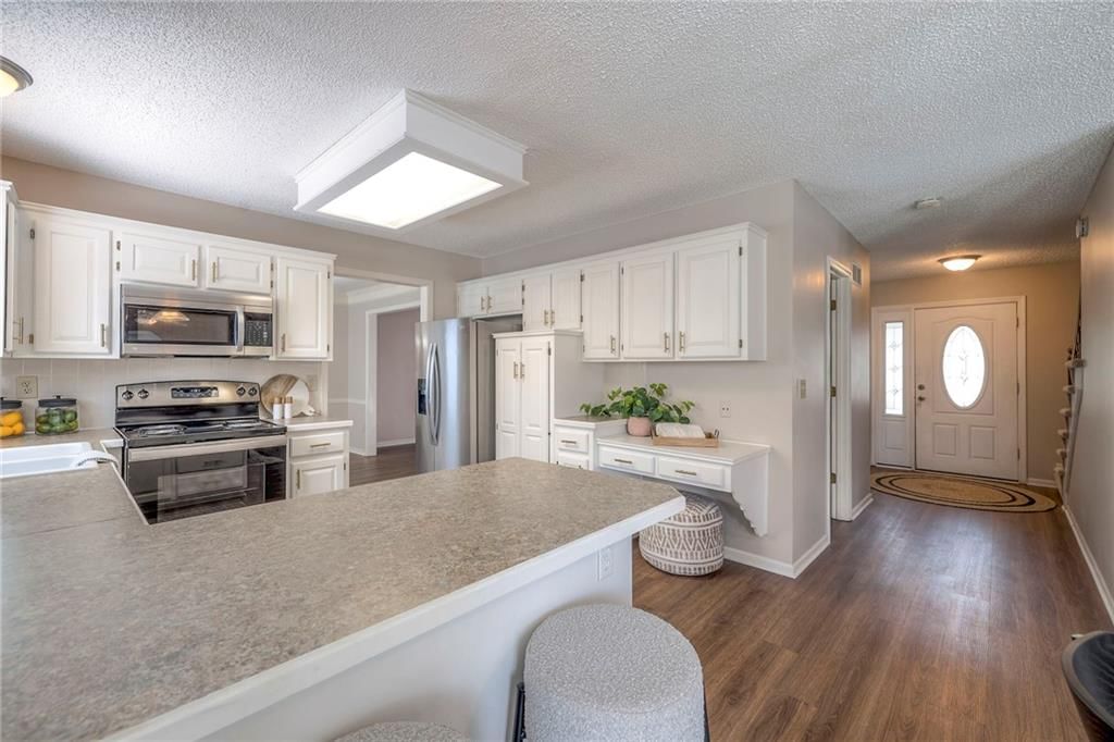 918 E Oakview Street — photo 13