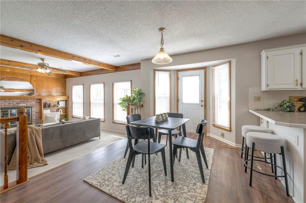 918 E Oakview Street — photo 16