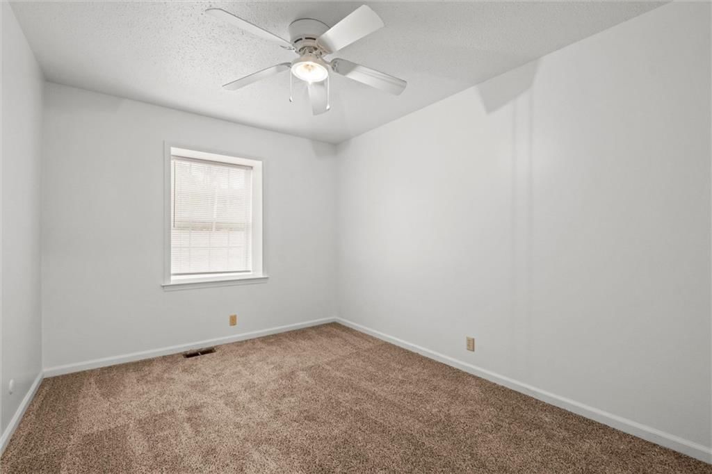 944 Jana Drive — photo 13