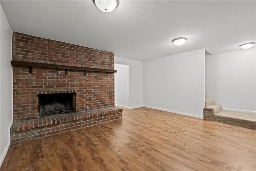 944 Jana Drive — photo 19