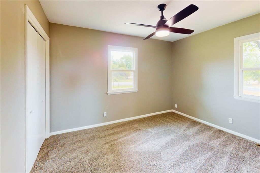 1611 N Ash Street — photo 7