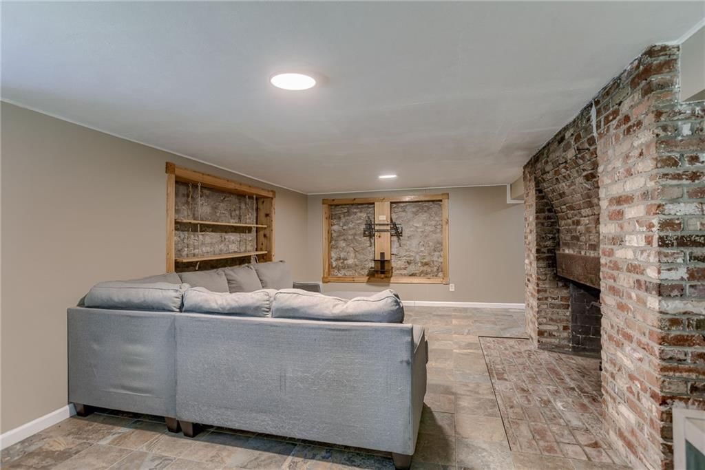 726 W MISSISSIPPI Street — photo 21
