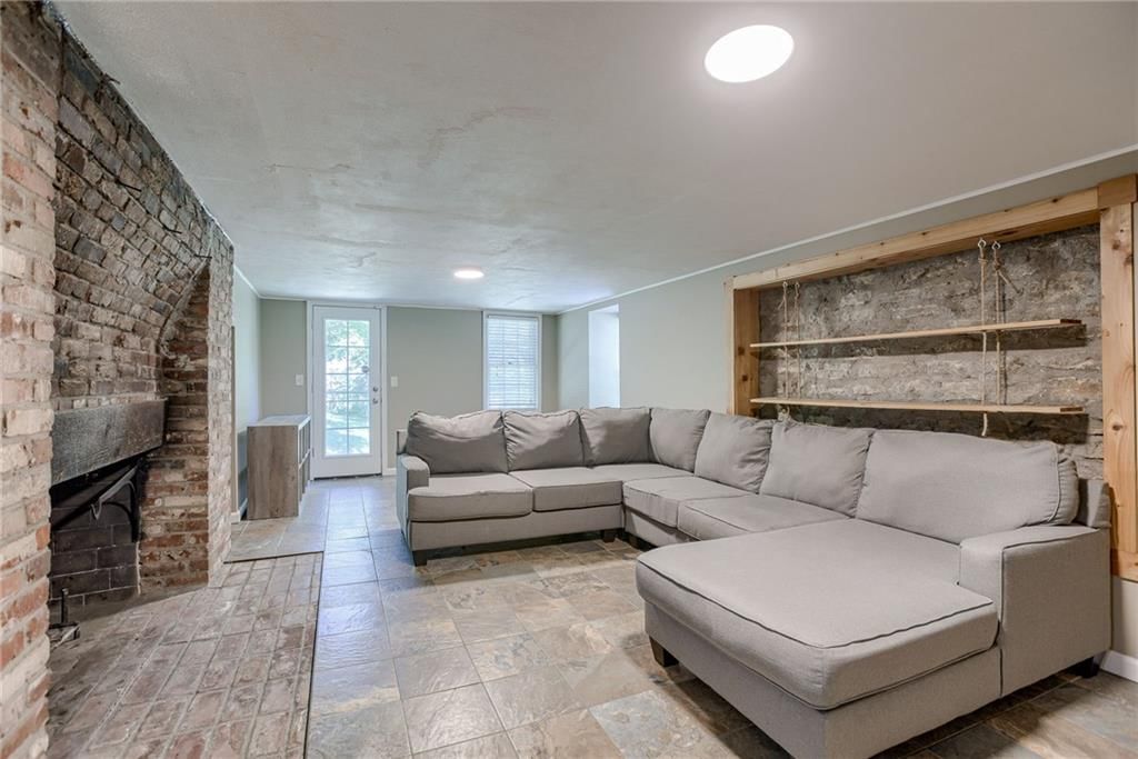726 W MISSISSIPPI Street — photo 22