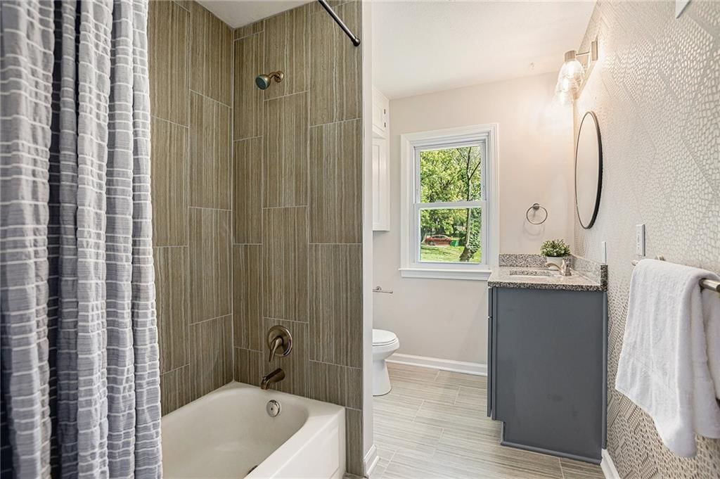 209 SW 4th Street — photo 13