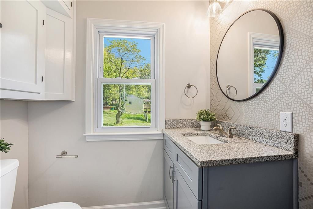 209 SW 4th Street — photo 14
