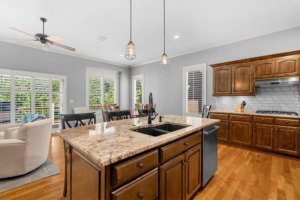 9934 Fountain Circle — photo 15