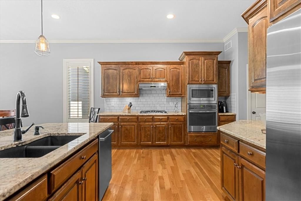 9934 Fountain Circle — photo 16