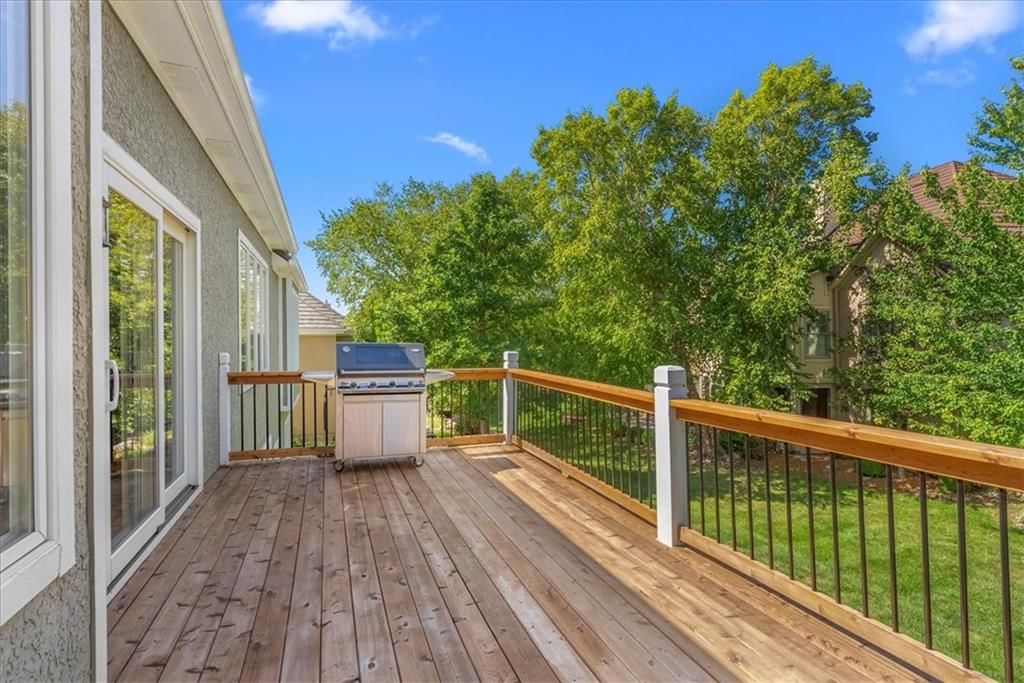 9934 Fountain Circle — photo 38