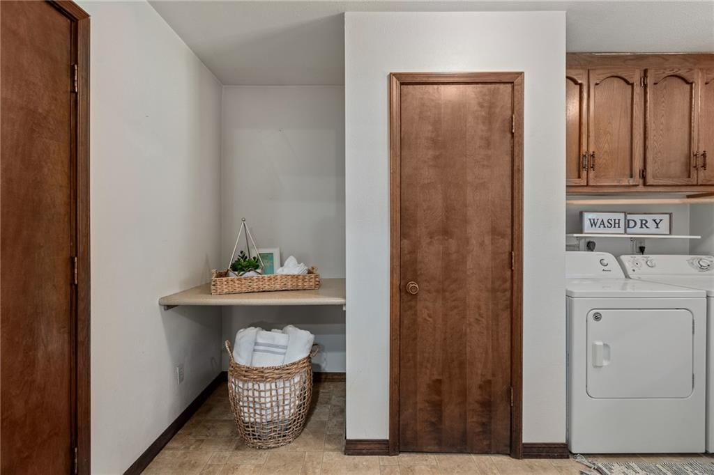 1014 Acorn Drive — photo 15