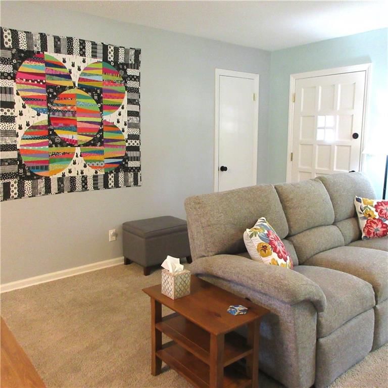 1348 S Oak Street — photo 16