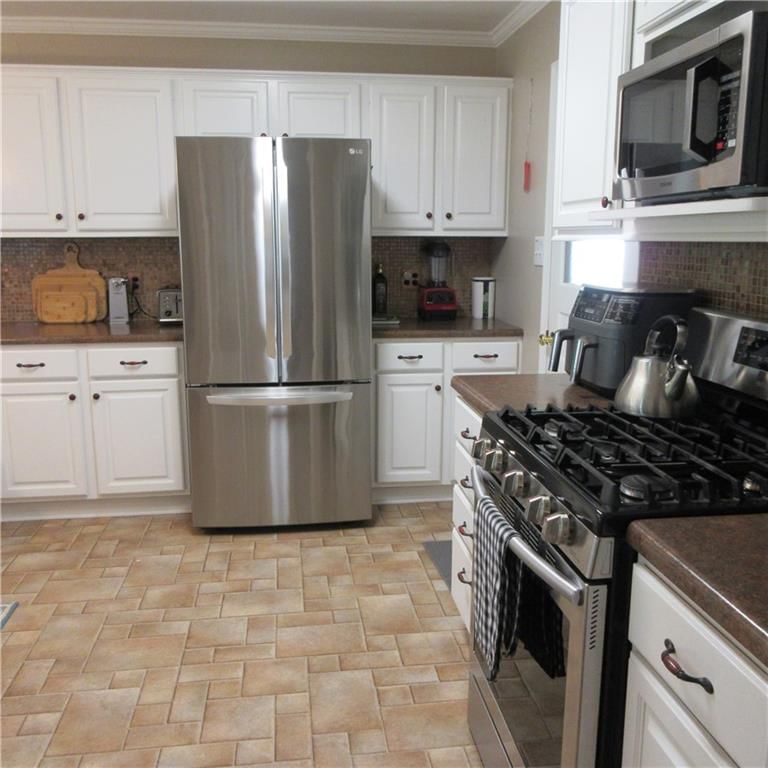 1348 S Oak Street — photo 19