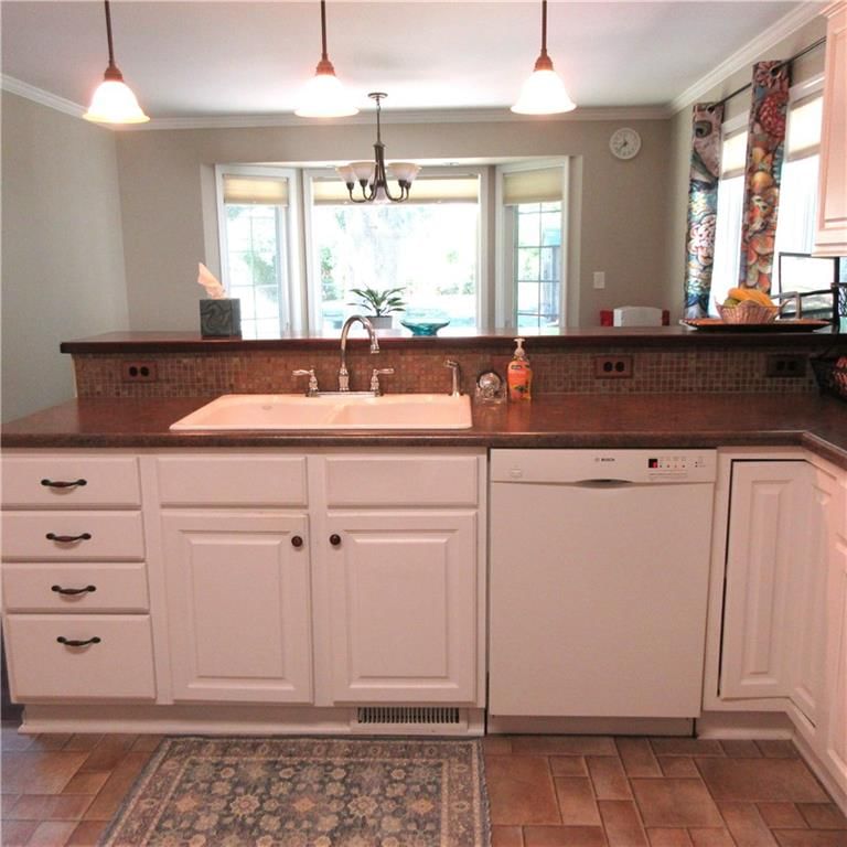 1348 S Oak Street — photo 26