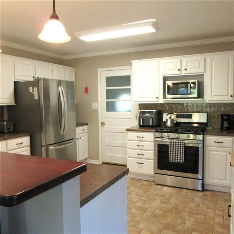 1348 S Oak Street — photo 28
