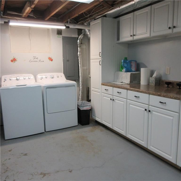 1348 S Oak Street — photo 50
