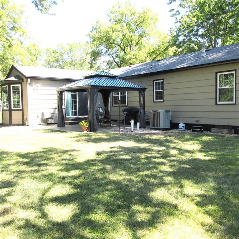 1348 S Oak Street — photo 64