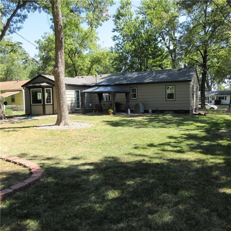 1348 S Oak Street — photo 69