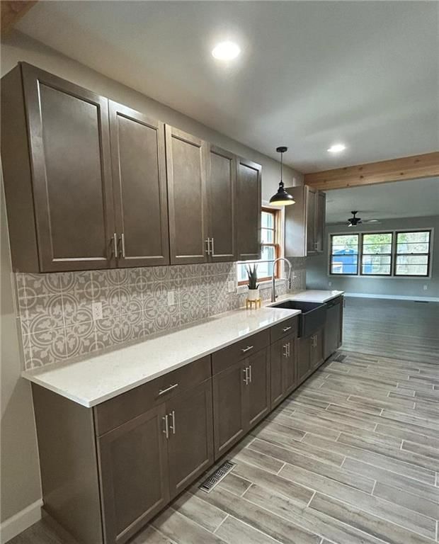 214 Lee Avenue — photo 11