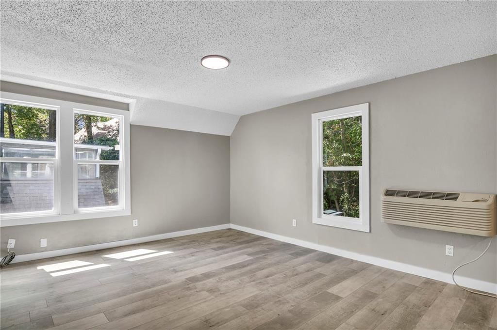 508 Caldwell Avenue — photo 18