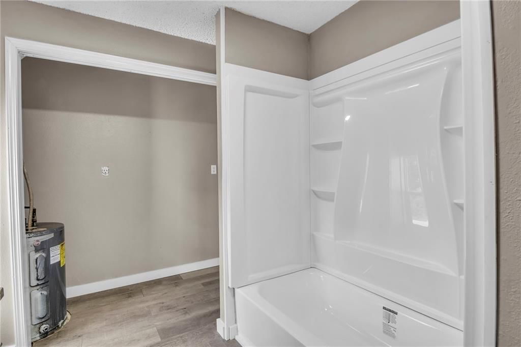508 Caldwell Avenue — photo 24