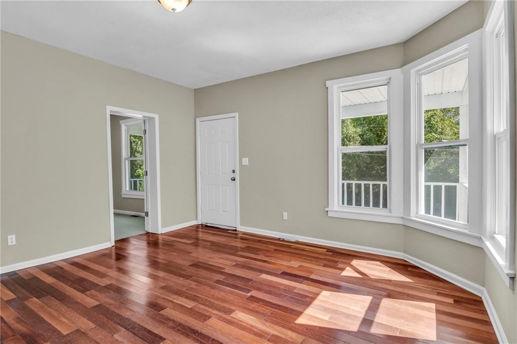 508 Caldwell Avenue — photo 8