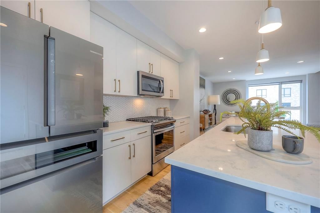 2712 McGee Trafficway — photo 13