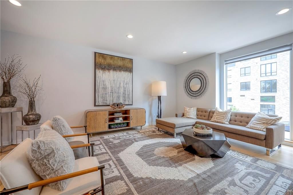 2712 McGee Trafficway — photo 19