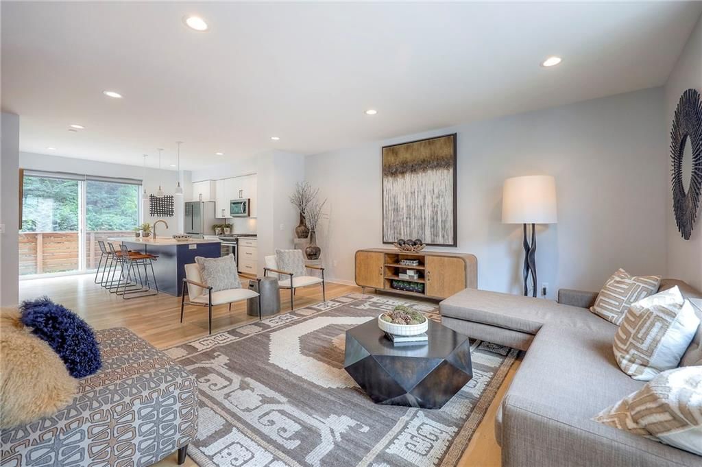 2712 McGee Trafficway — photo 23
