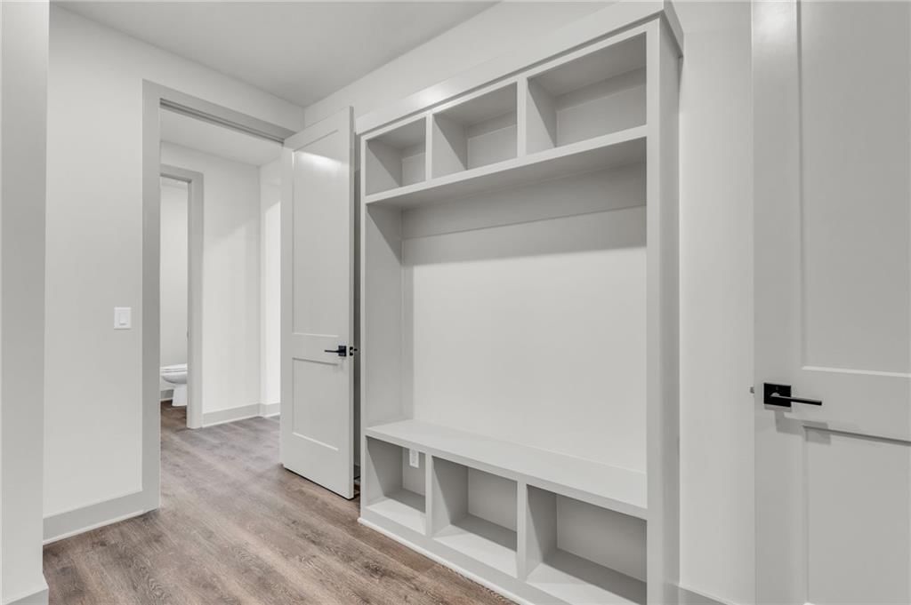 4732 Redwood Street — photo 35