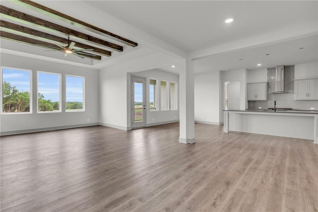 4732 Redwood Street — photo 7