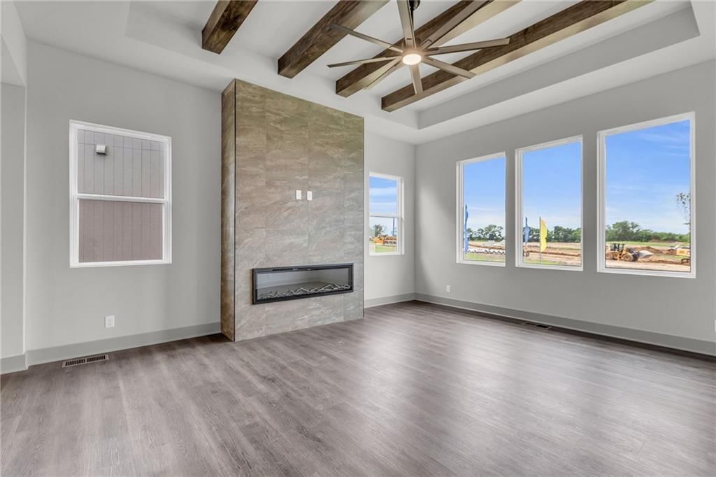 4732 Redwood Street — photo 10