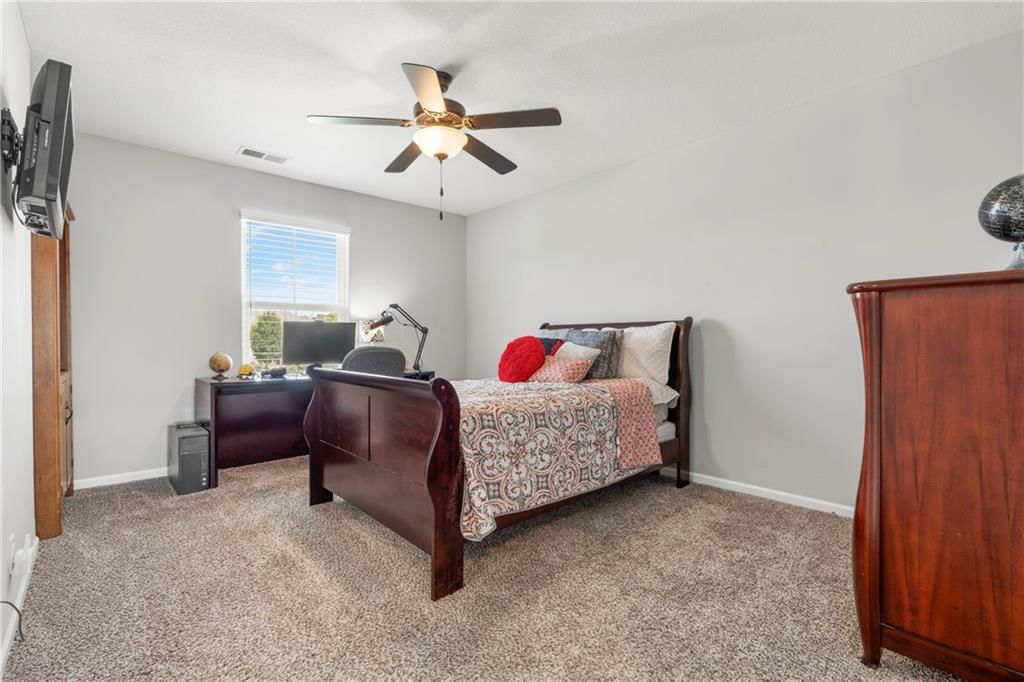 2500 NE Wheatley Drive — photo 32