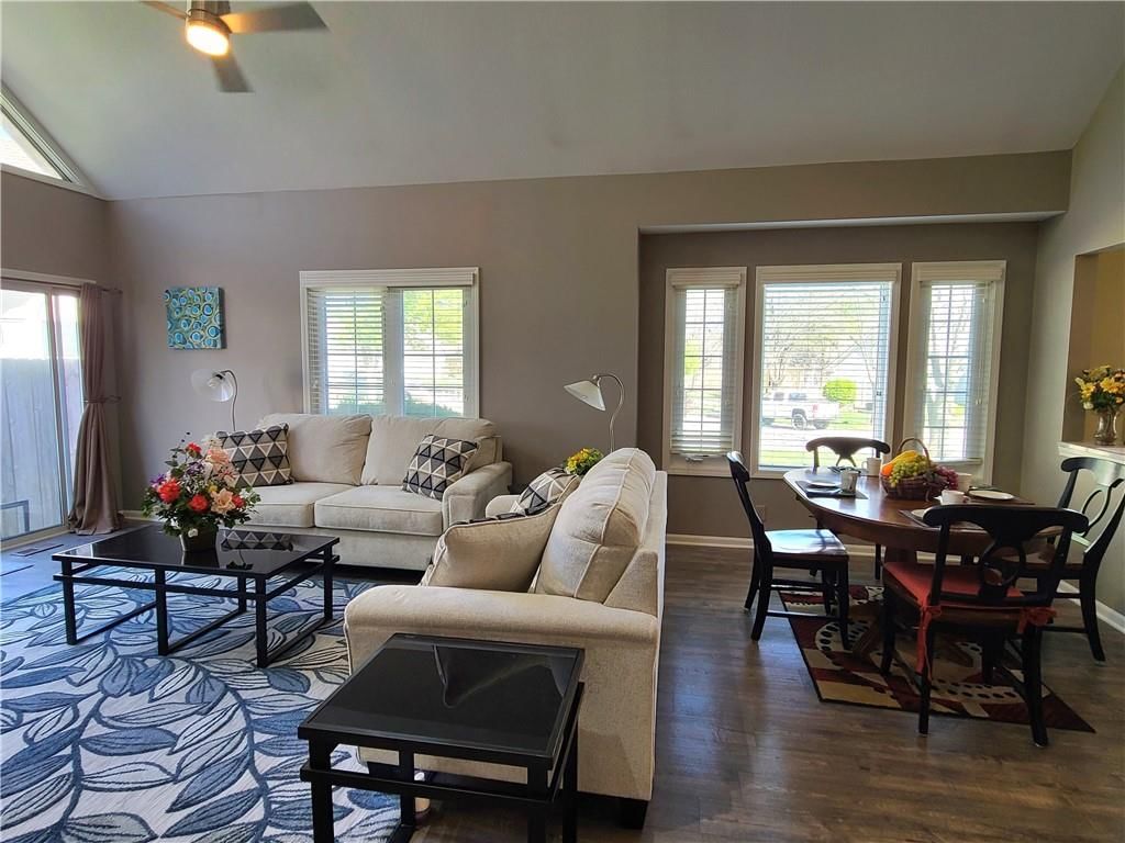 13703 Pembroke Circle — photo 14