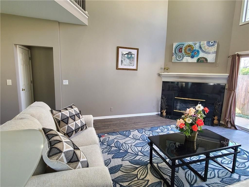 13703 Pembroke Circle — photo 8