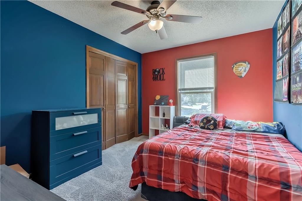 501 NW Chateau Drive — photo 19