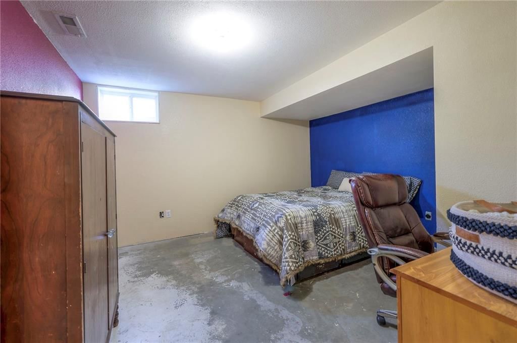 509 S Wilson Street — photo 42