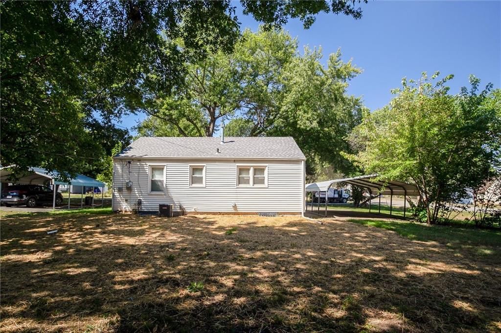5301 Willow Avenue — photo 20