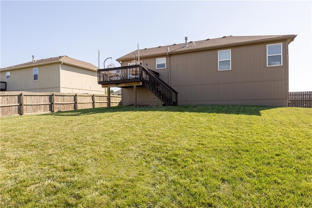 608 Fall Creek Drive — photo 23