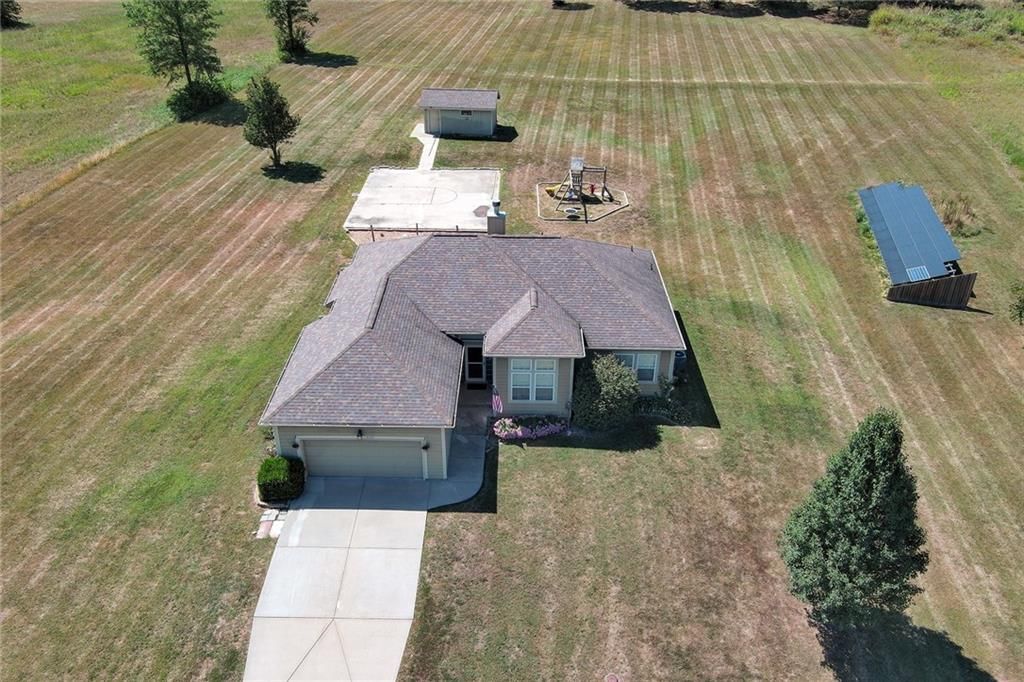 12284 NE Pawnee Drive — photo 26