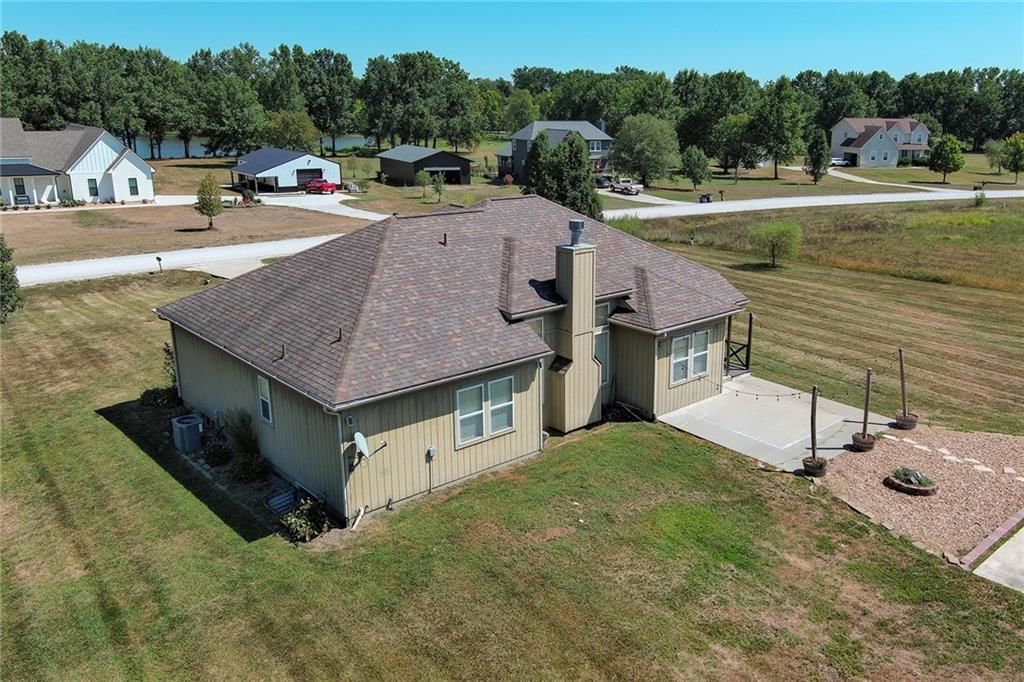 12284 NE Pawnee Drive — photo 29