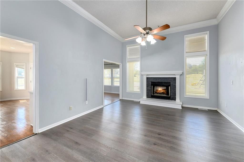 12284 NE Pawnee Drive — photo 4