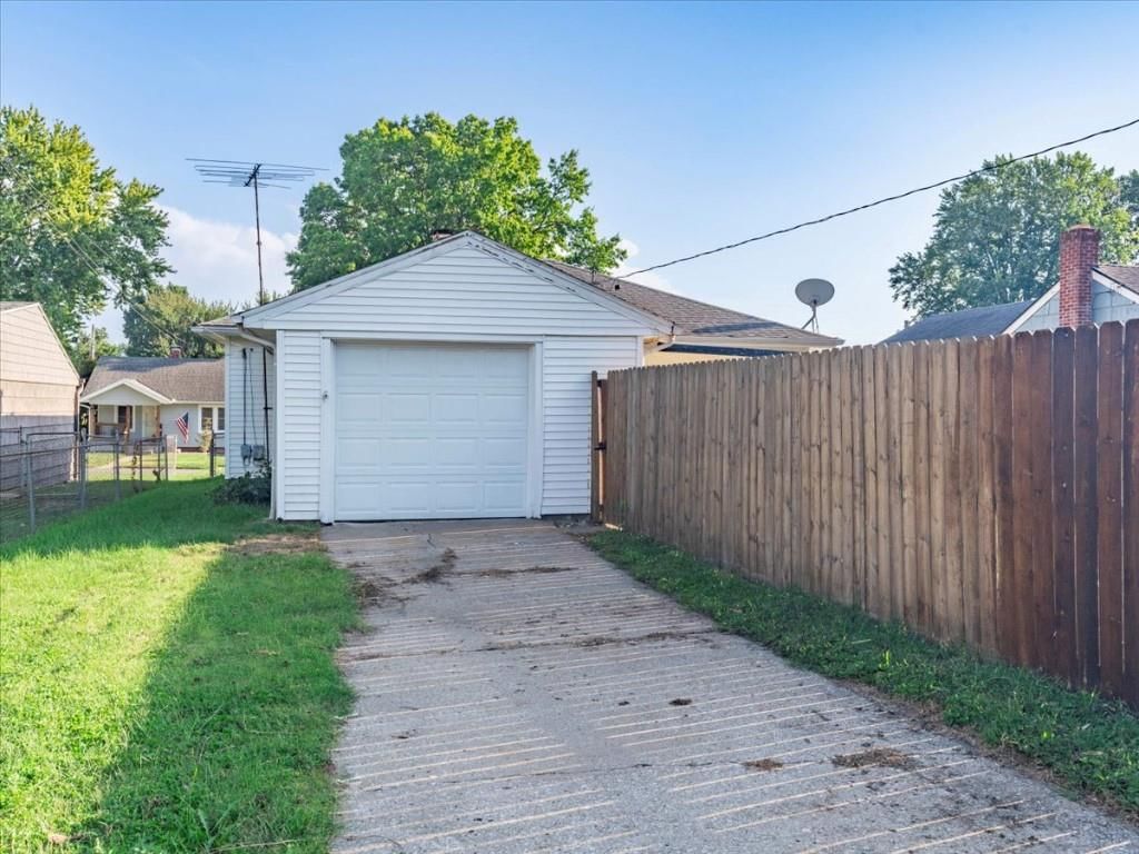 3241 Sacramento Street — photo 20
