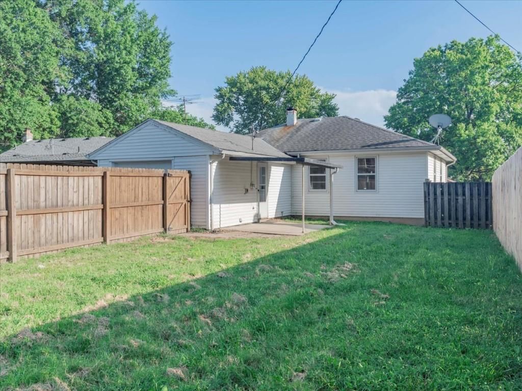 3241 Sacramento Street — photo 21